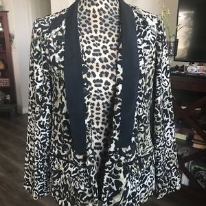 Leopard print blazer